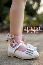 Load image into Gallery viewer, [White Quilted] Bow Shoes
