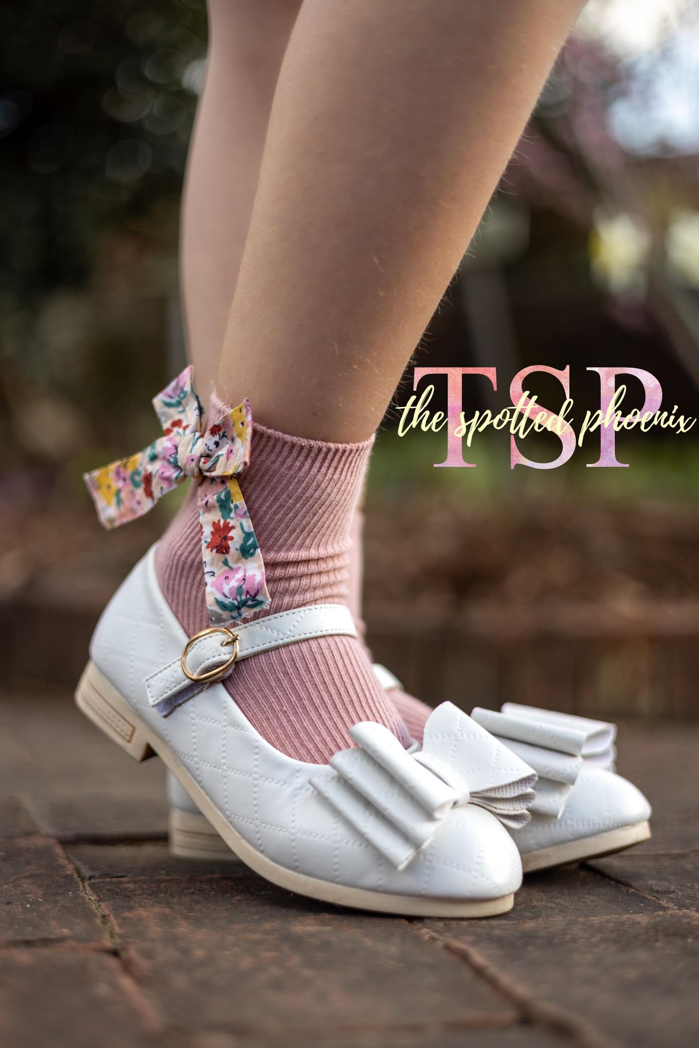 [White Quilted] Bow Shoes