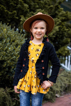 Load image into Gallery viewer, [Black Ribbed] High Low Ruffle Cardi
