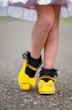 Load image into Gallery viewer, [Pebble Yellow] Bow Shoes
