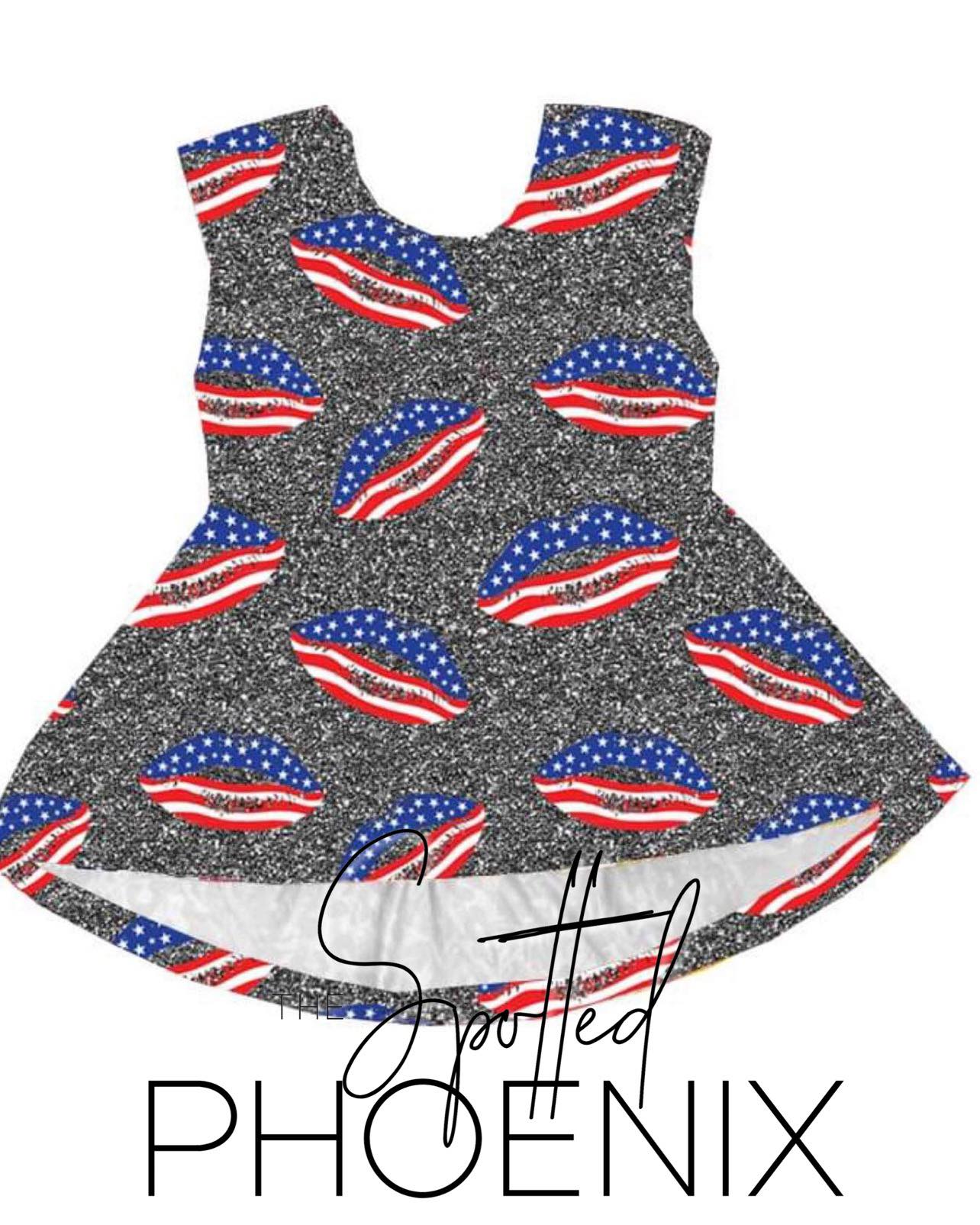 [American Kiss] Peplum w/ Faux Glitter