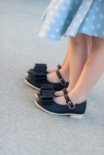 Load image into Gallery viewer, [Black Shimmer 2.0] Bow Shoes
