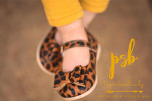 Load image into Gallery viewer, [Leopard] Bow Shoes
