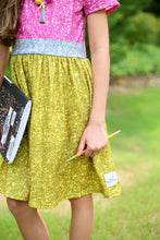 Load image into Gallery viewer, [No. 2 Glitz] Dress w/ Faux Glitter
