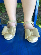 Load image into Gallery viewer, [Gold Shimmer] Bow Shoes
