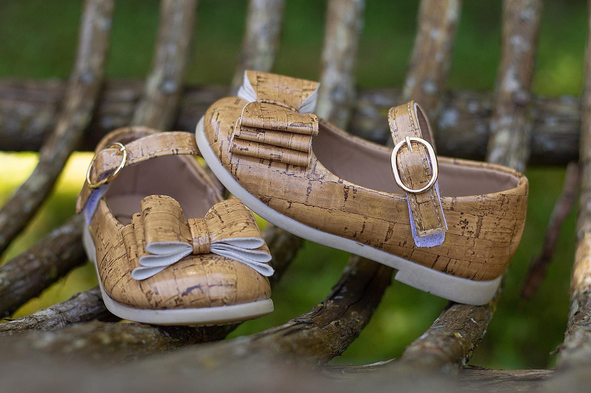 [Light Cork] Bow Shoes