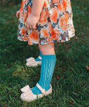 Load image into Gallery viewer, [Beige Shimmer] Bow Shoes
