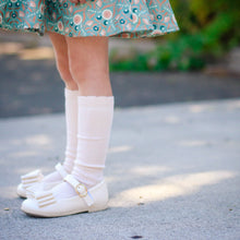 Load image into Gallery viewer, [Beige Shimmer] Bow Shoes
