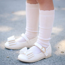 Load image into Gallery viewer, [Beige Shimmer] Bow Shoes
