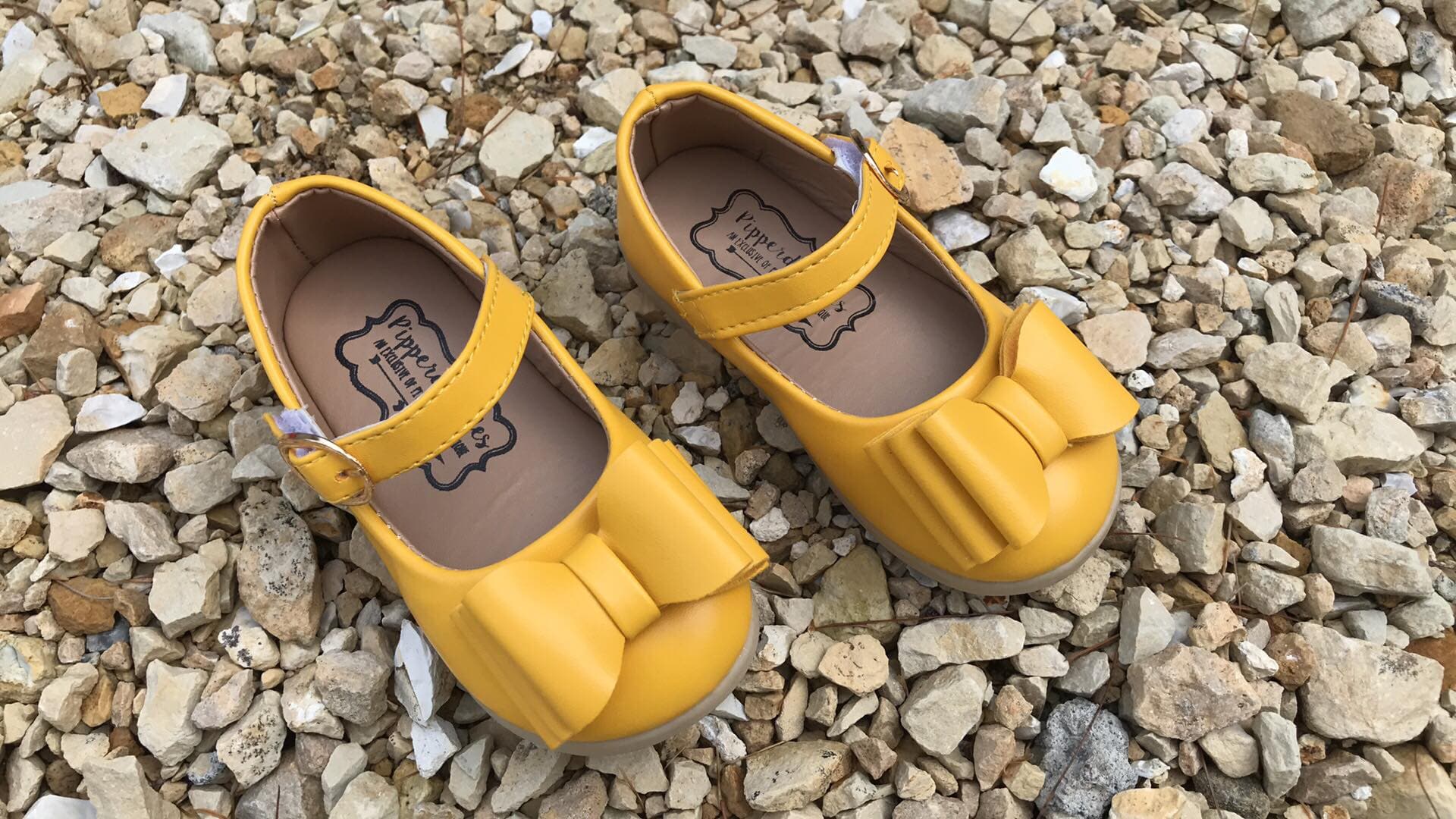 [Yellow] Bow Shoes