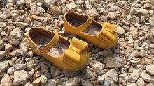 Load image into Gallery viewer, [Yellow] Bow Shoes
