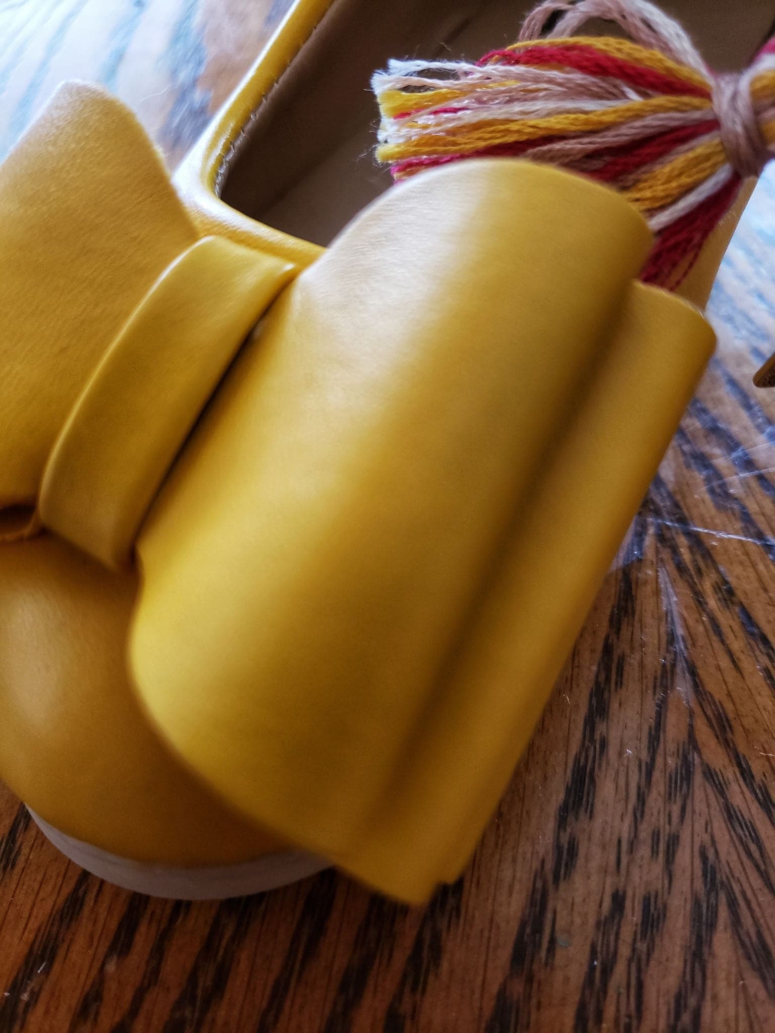 [Yellow] Bow Shoes