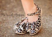 Load image into Gallery viewer, [Light Leopard] Bow Shoes
