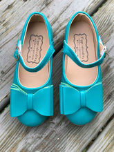Load image into Gallery viewer, [Turquoise] Bow Shoes
