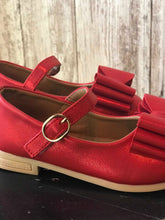 Load image into Gallery viewer, [Red Shimmer w/ Brown Sole] Bow Shoes
