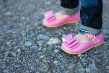Load image into Gallery viewer, [Pixie Pink] Pipperdoodles Bow Shoes
