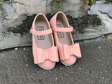 Load image into Gallery viewer, [Peach] Bow Shoes
