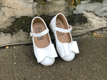 Load image into Gallery viewer, [White] Bow Shoes
