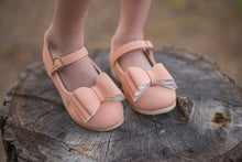 Load image into Gallery viewer, [Peach] Bow Shoes
