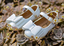 Load image into Gallery viewer, [White] Bow Shoes
