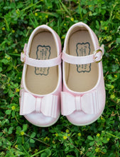 Load image into Gallery viewer, [Blush Shimmer] Bow Shoes
