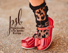 Load image into Gallery viewer, [Red Shimmer w/ Brown Sole] Bow Shoes
