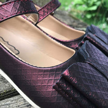 Load image into Gallery viewer, [Black Cherry] Bow Shoes
