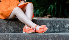 Load image into Gallery viewer, [Orange Suede] Bow Shoes
