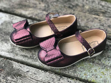 Load image into Gallery viewer, [Black Cherry] Bow Shoes
