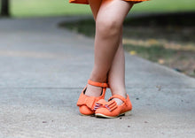 Load image into Gallery viewer, [Orange Suede] Bow Shoes
