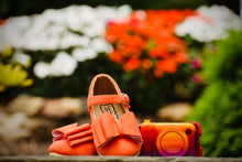 Load image into Gallery viewer, [Orange Suede] Bow Shoes
