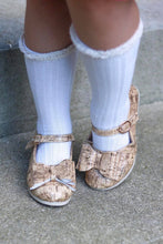Load image into Gallery viewer, [Gold Speck Cork] Bow Shoes
