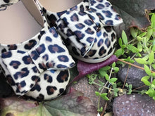 Load image into Gallery viewer, [Light Leopard] Bow Shoes
