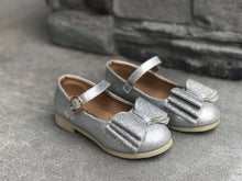 Load image into Gallery viewer, [Glitter Silver] Bow Shoes
