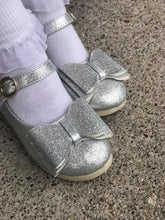 Load image into Gallery viewer, [Glitter Silver] Bow Shoes
