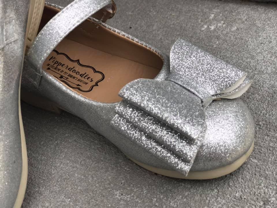 [Glitter Silver] Bow Shoes