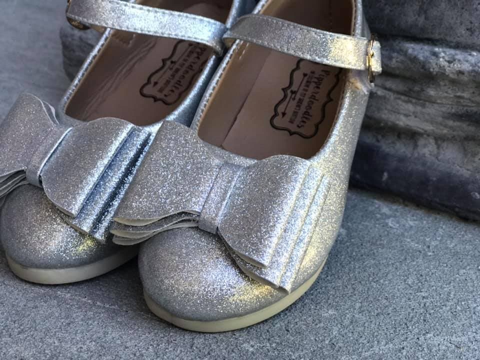 [Glitter Silver] Bow Shoes