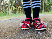 Load image into Gallery viewer, [Red Buffalo Plaid] Bow Shoes

