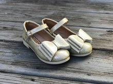 Load image into Gallery viewer, [Glitter Gold] Bow Shoes
