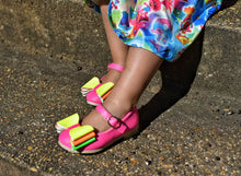 Load image into Gallery viewer, [Neon Lights] Bow Shoes
