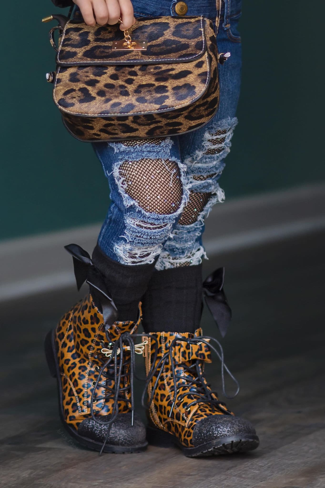 [Leopard + Black Glitter Toe] Boots