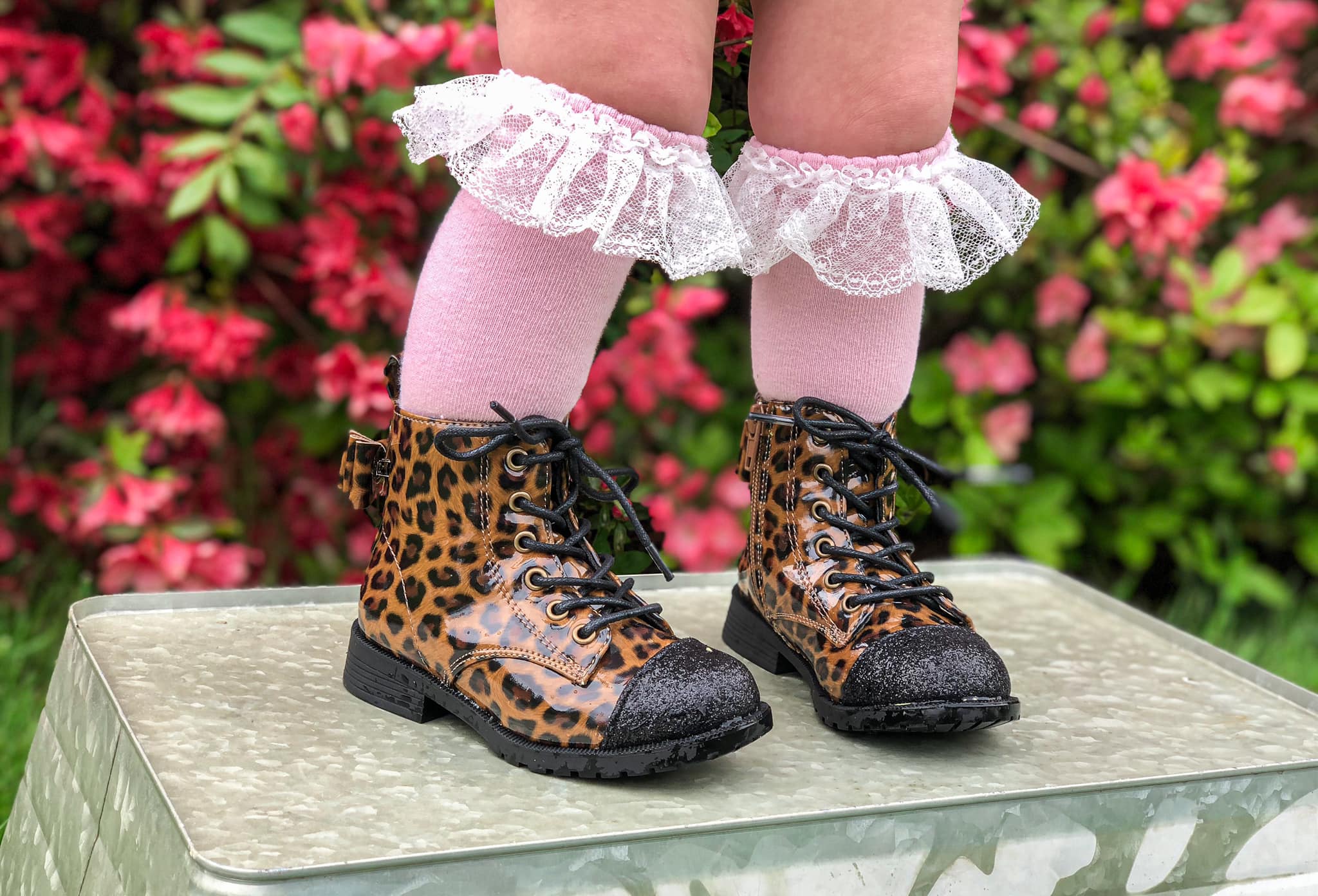 [Leopard + Black Glitter Toe] Boots