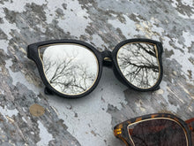 Load image into Gallery viewer, [Black Babe Alert] Sunglasses
