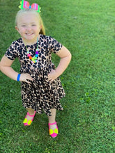 Load image into Gallery viewer, [Neon Lights] Bow Shoes
