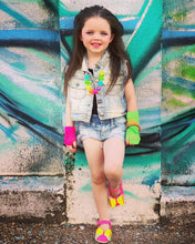 Load image into Gallery viewer, [Neon Lights] Bow Shoes
