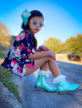 Load image into Gallery viewer, [Mint Shimmer] Boot
