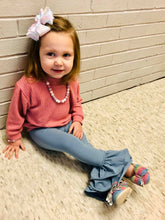 Load image into Gallery viewer, [Glitter Rainbow] Bow Shoes
