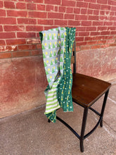 Load image into Gallery viewer, [Gr*nchin&#39;] Blanket
