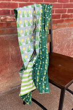 Load image into Gallery viewer, [Gr*nchin&#39;] Blanket
