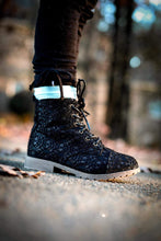 Load image into Gallery viewer, [Black Glitter Crochet] Boots
